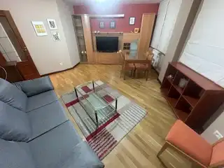Sala de estar de Apartamento en venta en León Capital  con Calefacción, Parquet y Trastero
