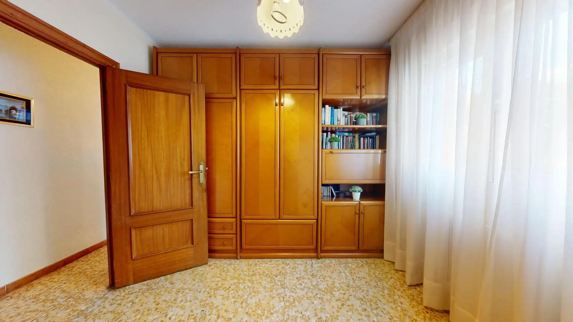 Habitación de Planta baja en venta en Hortaleza