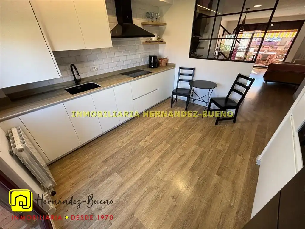 Dúplex de alquiler en Salamanca con Calefacción, Terraza y Piscina