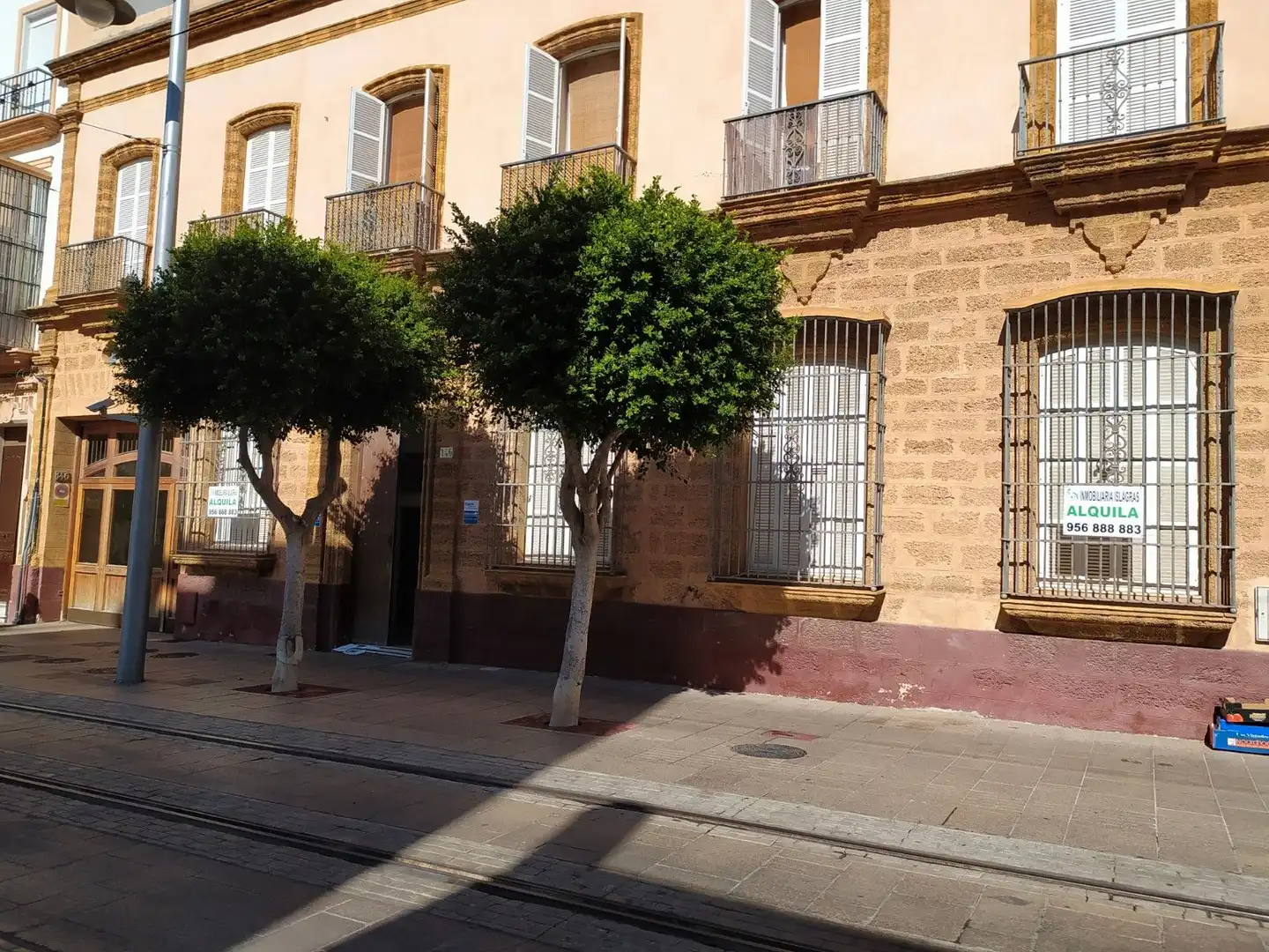 Local comercial en alquiler en Calle Real 146, imagen 3