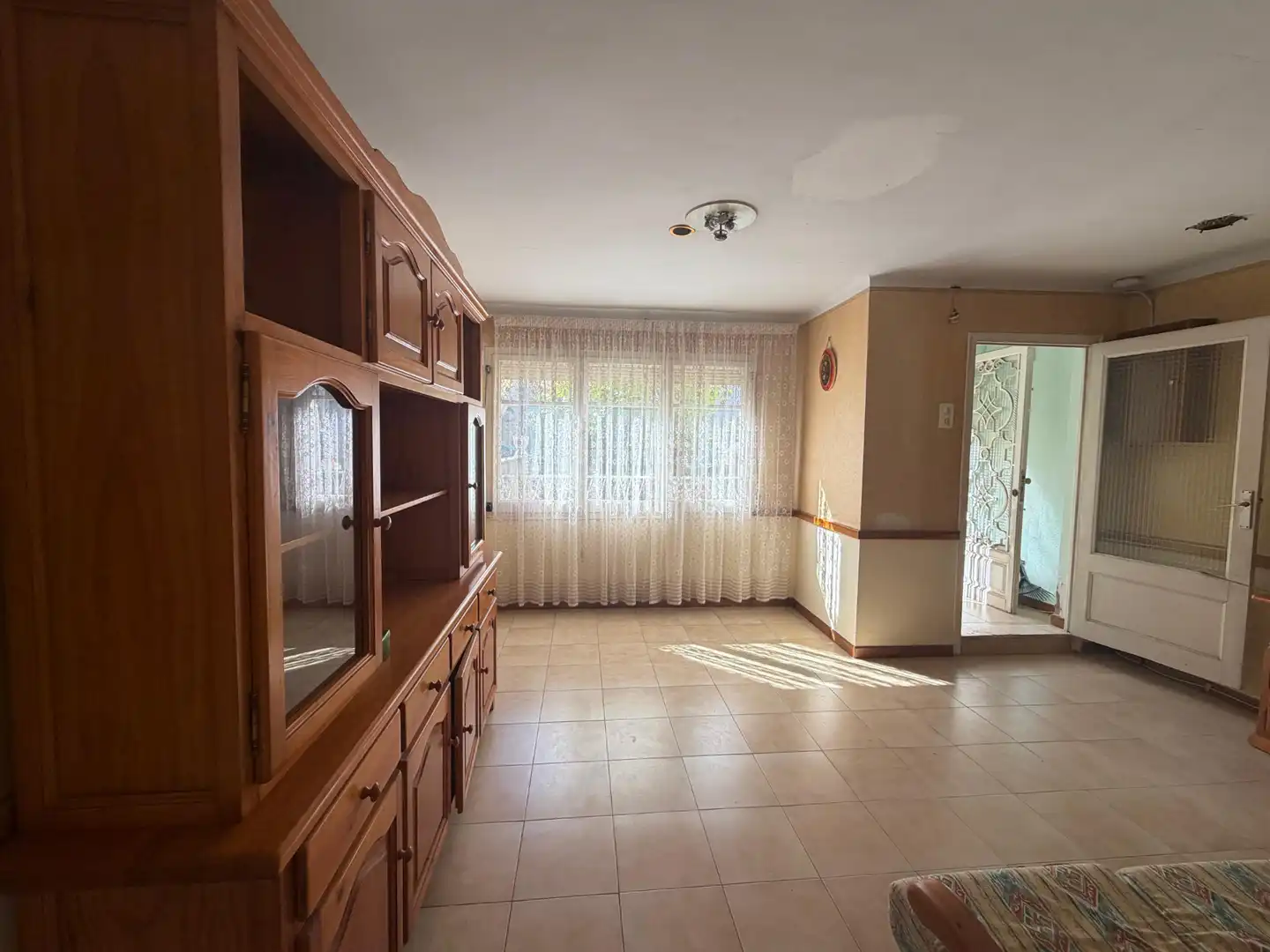 Sala de estar de Casa adosada en venta en Cambrils con Terraza, Amueblado y Horno