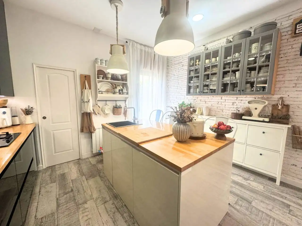 Casa con giardino in vendita a Calle Avellaneda, imagen 3