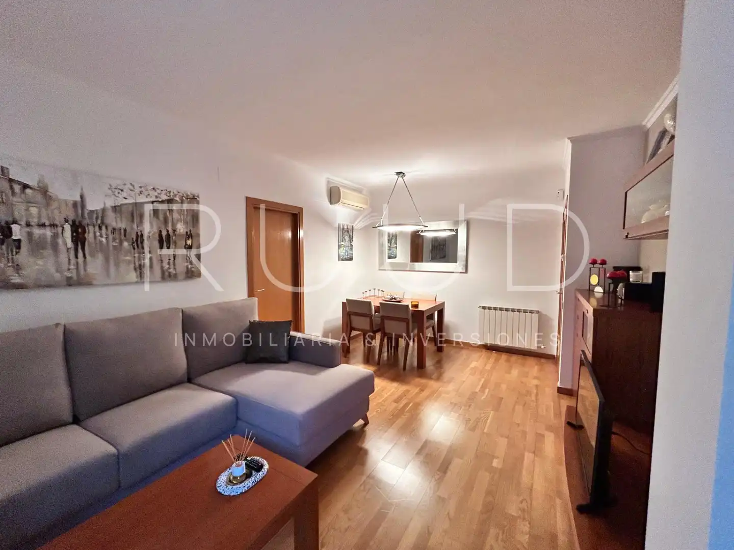 Living room of Flat for sale in Castelldefels  with Air Conditioner, Heating and Private garden