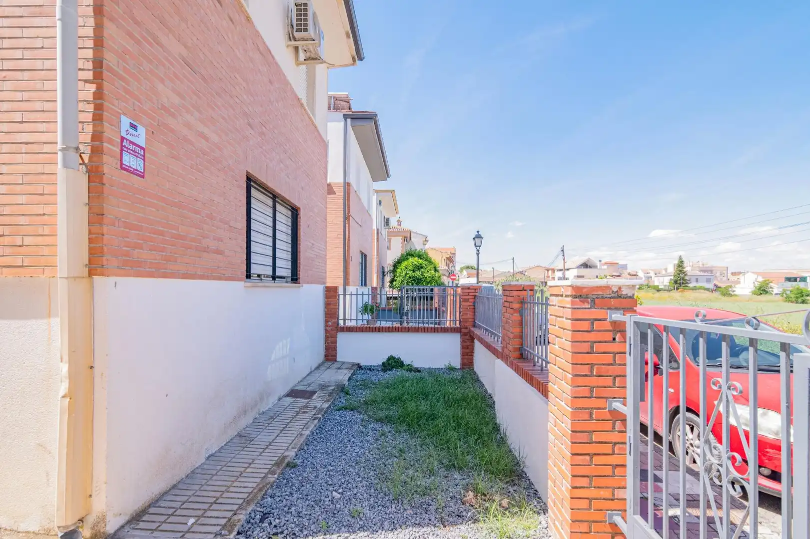 Exterior view of Detached homes for sale in Cúllar Vega  with Storage room and Alarm
