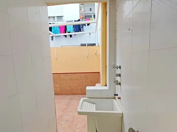 Bany de Apartament en venda en Adra