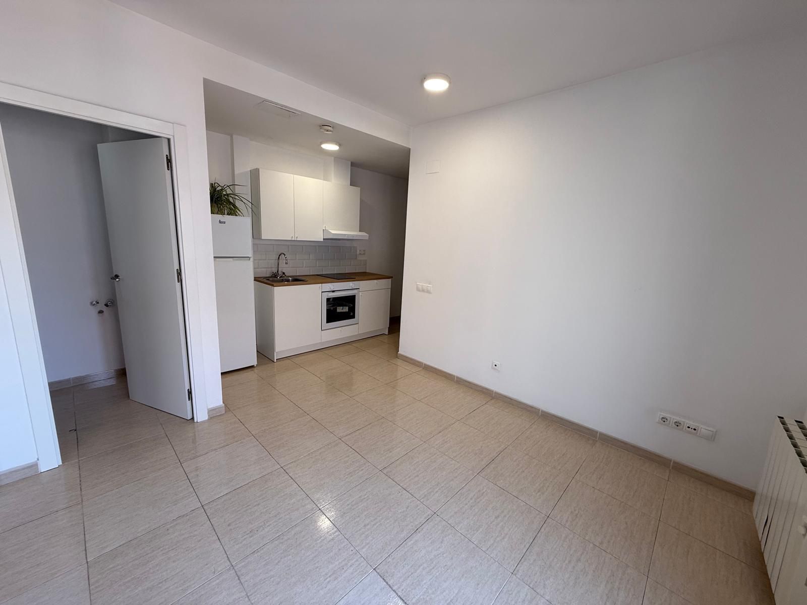 Kitchen of Apartment for sale in El Vendrell  with Heating, Terrace and Balcony