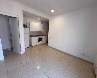 Kitchen of Apartment for sale in El Vendrell  with Heating, Terrace and Balcony