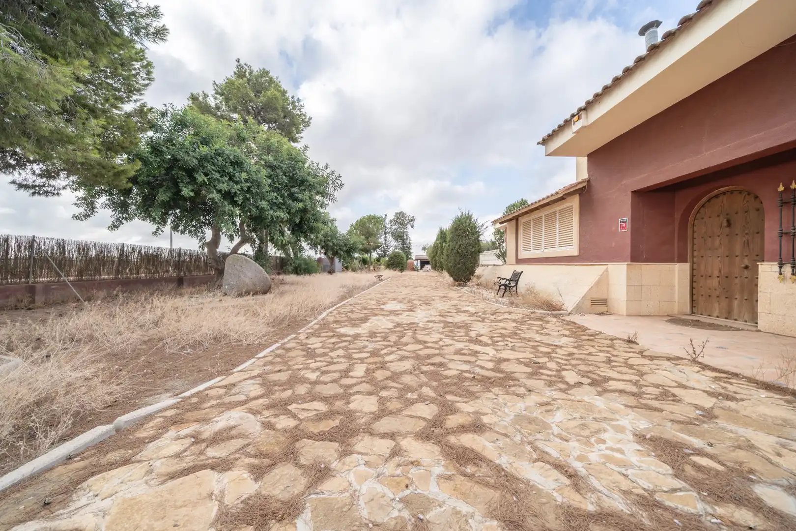 Vista exterior de Casa o xalet en venda en Cartagena amb Jardí privat, Traster i Piscina