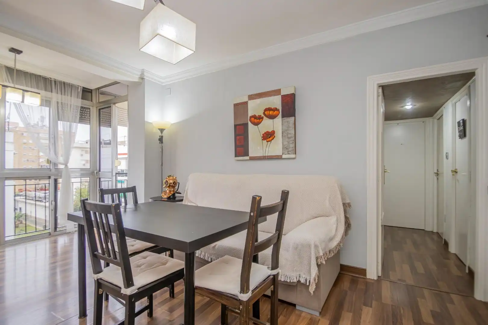 Comedor de Piso en venta en Sevilla con Aire acondicionado, Amueblado y Balcón