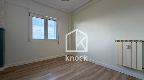 Photo 5 of Flat for sale in Gijón - Av de Portugal, El Polígono, Gijón