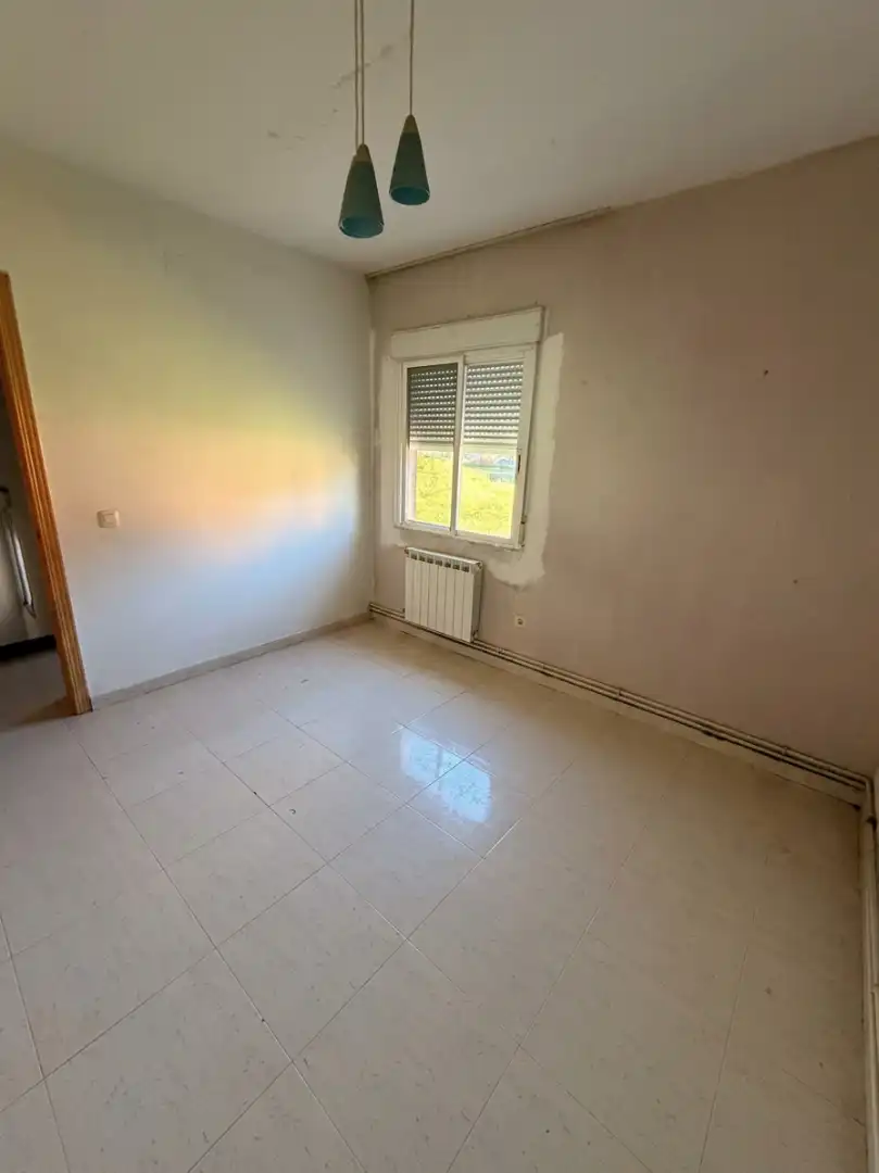 Bedroom of Detached homes for sale in El Viso de San Juan  with Heating and Terrace
