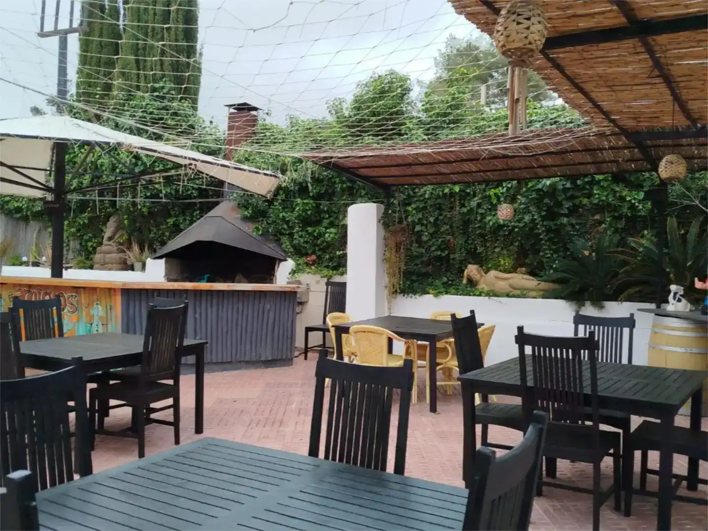Terrassa de Local en venda en Santa Eulària des Riu