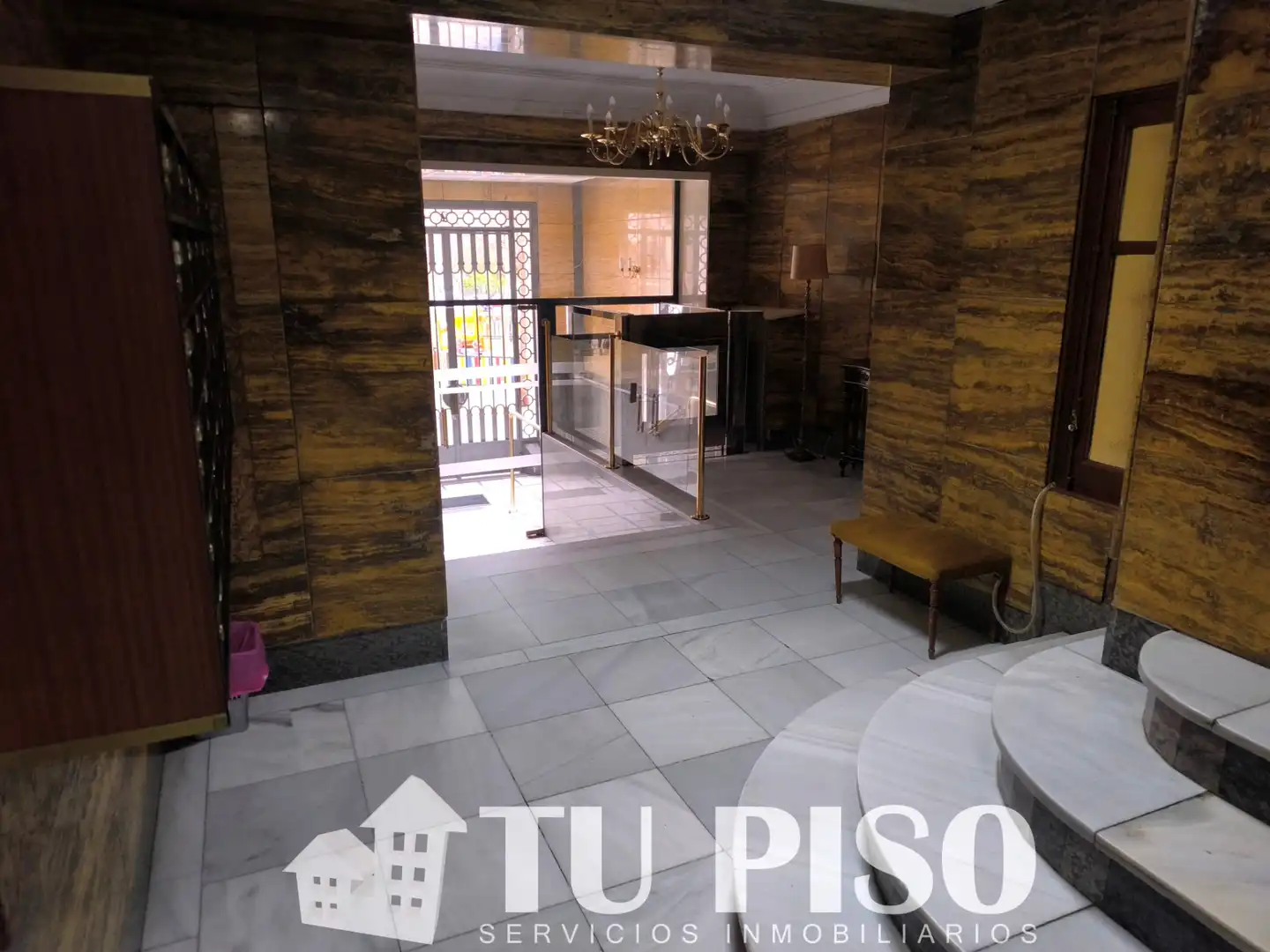 Piso en venta en Madrid con Calefacción, Trastero y Amueblado