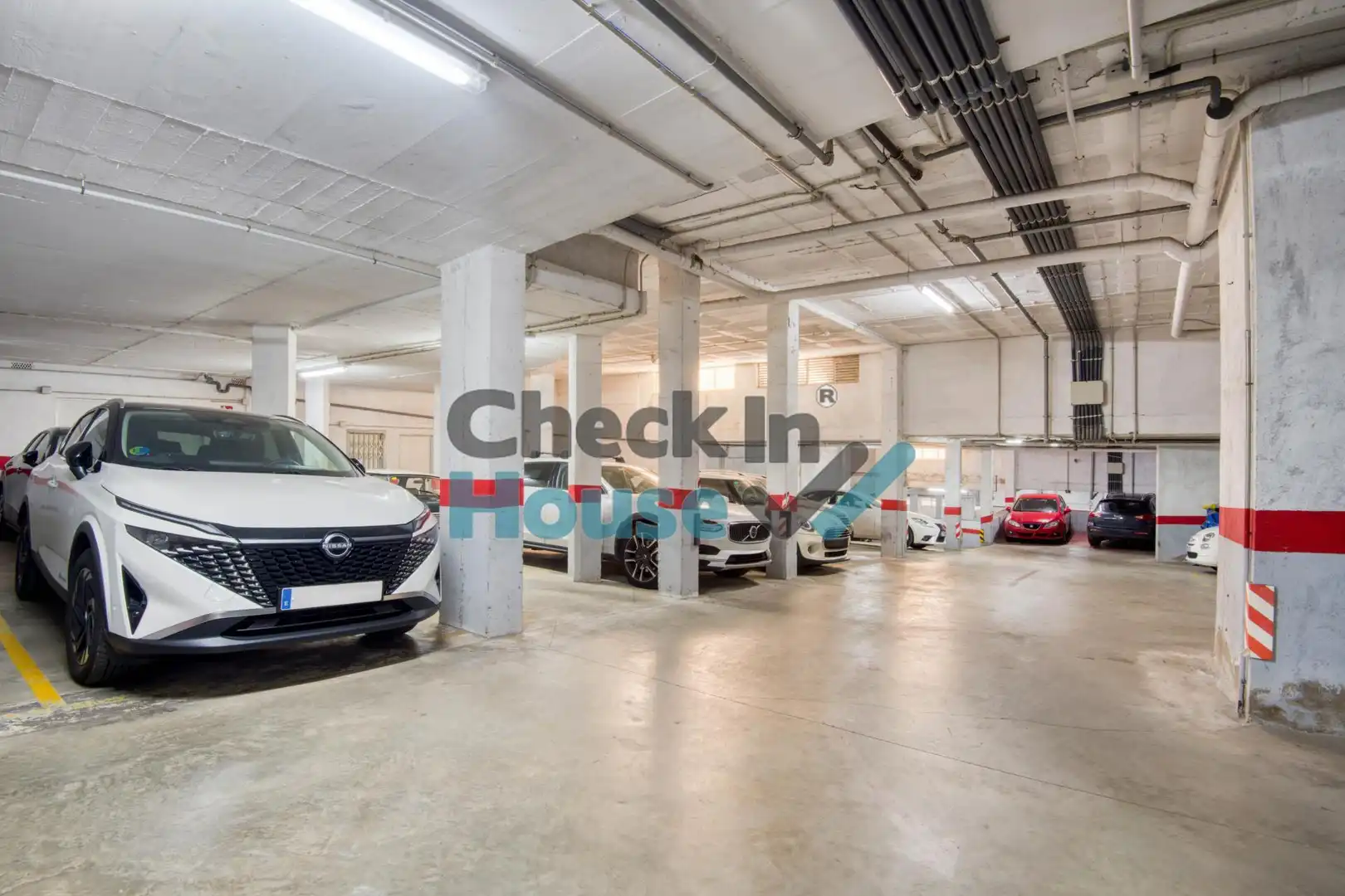 Parking de Dúplex en venta en Sant Feliu de Guíxols con Aire acondicionado, Calefacción y Terraza