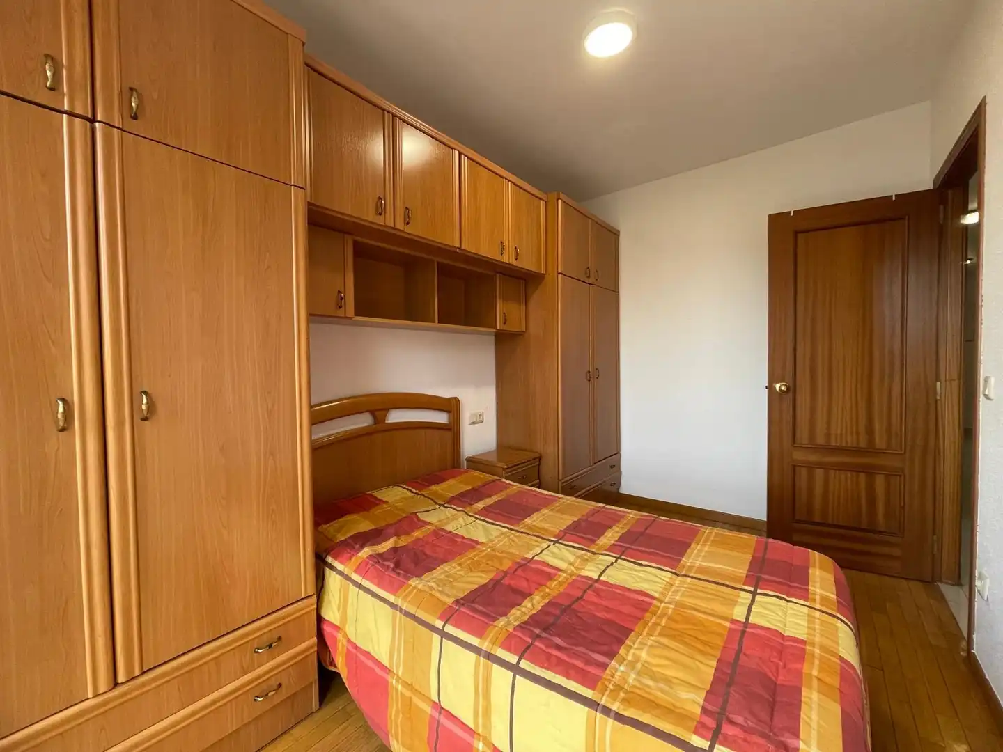 Bedroom of Flat for rent in Camponaraya, León
