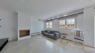 Casa adosada en Alquiler en Centro