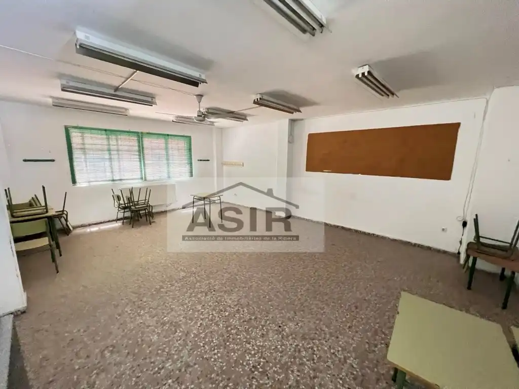 Edificio en venta en Alzira