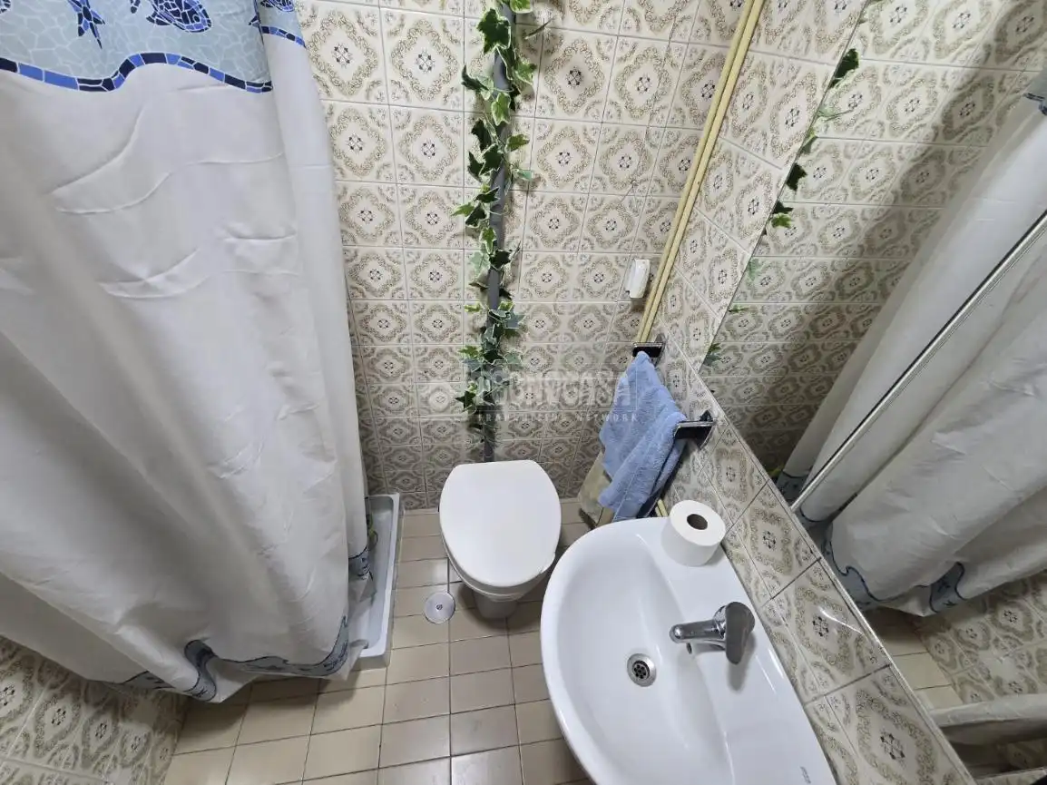 Baño de Piso en venta en Madrid con Aire acondicionado, Calefacción y Terraza