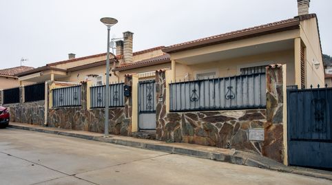 Foto 2 de Casa adosada en venda a C/ Fresno, Espinosa de Henares - pueblo, Espinosa de Henares