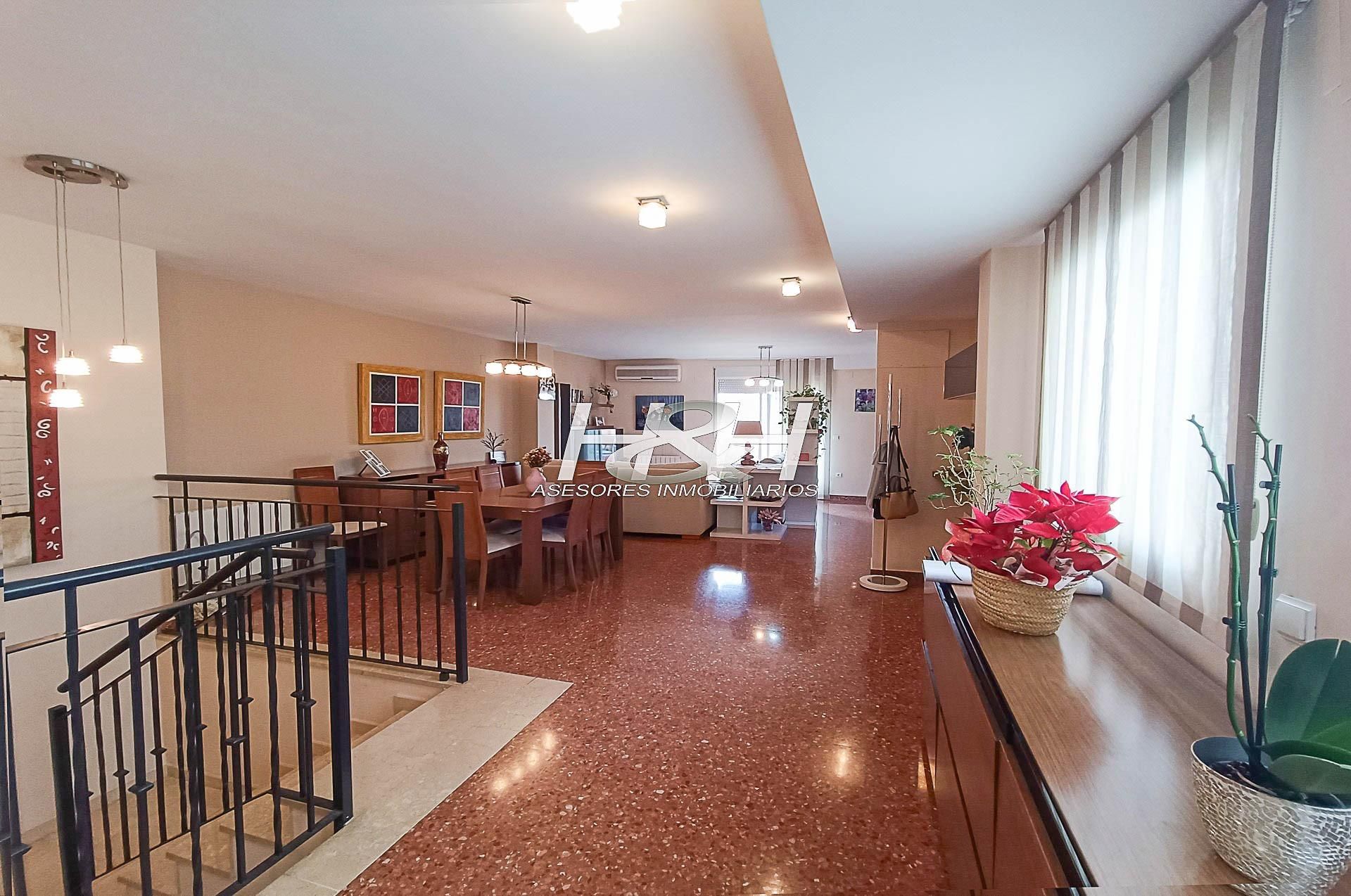 Sala d'estar de Àtic en venda en Burjassot amb Aire condicionat, Calefacció i Terrassa