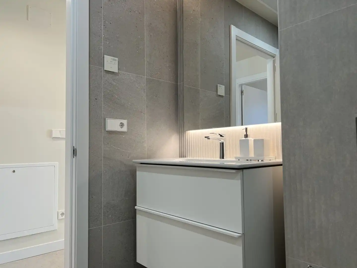 Baño de Casa o chalet de alquiler en Salou con Aire acondicionado, Calefacción y Terraza