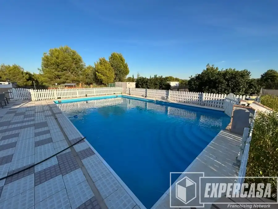 Villa avec piscine à vendre à Vilamarxant