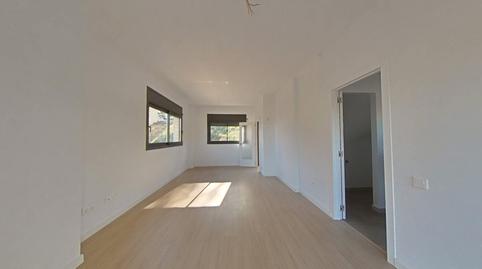 Foto 4 de Casa adosada en venda a Carrer del Café, La Pobla de Montornès  , Tarragona