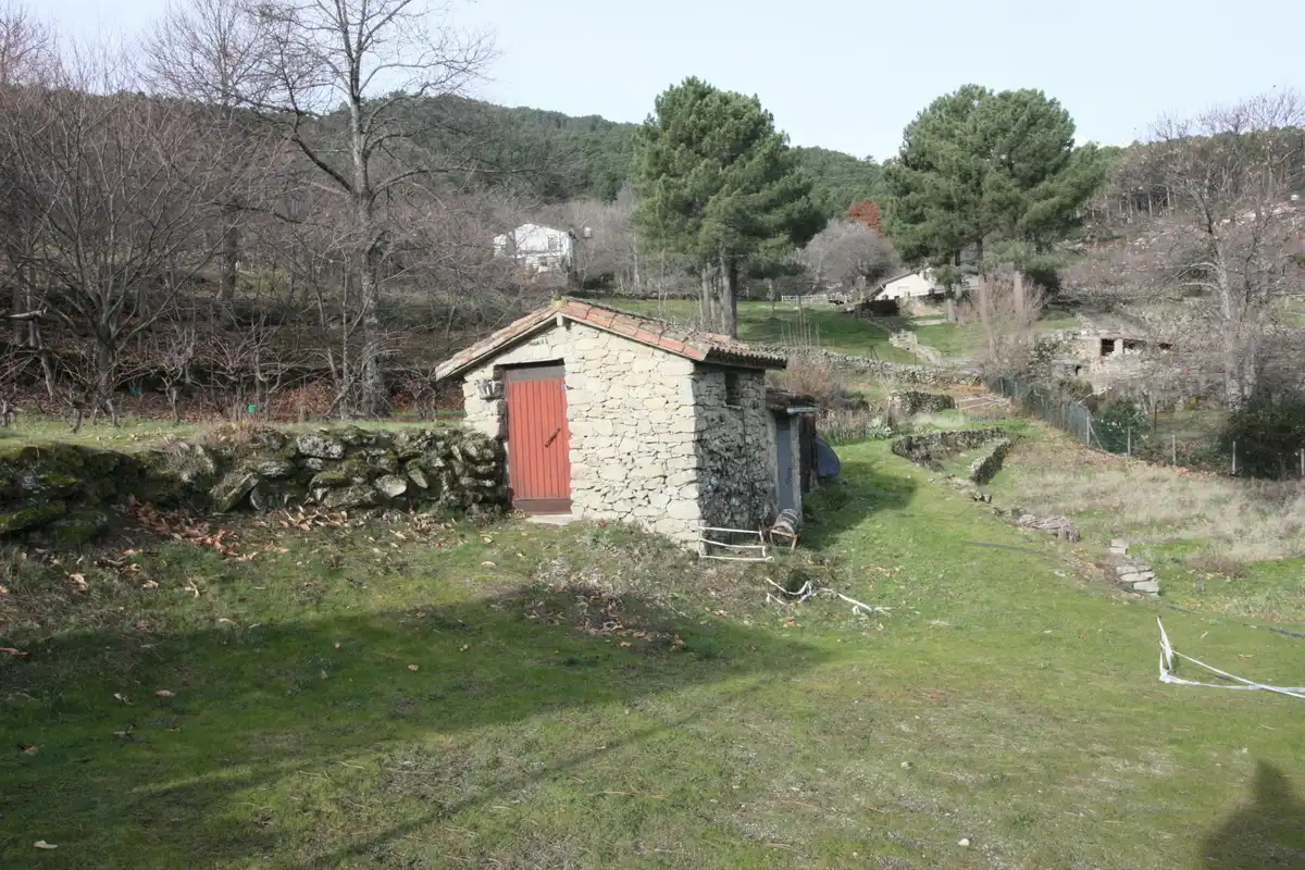 Country homes for sale in Guisando  with Heating, Private garden and Terrace