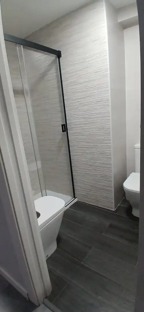 Baño de Piso en venta en Málaga con Aire acondicionado, Calefacción y Terraza