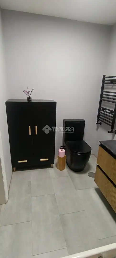 Baño de Ático en venta en Parla con Aire acondicionado, Calefacción y Terraza