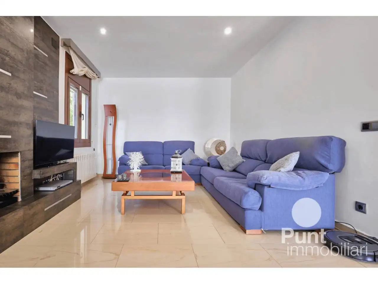 Sala d'estar de Casa o xalet en venda en Premià de Dalt amb Aire condicionat, Calefacció i Jardí privat