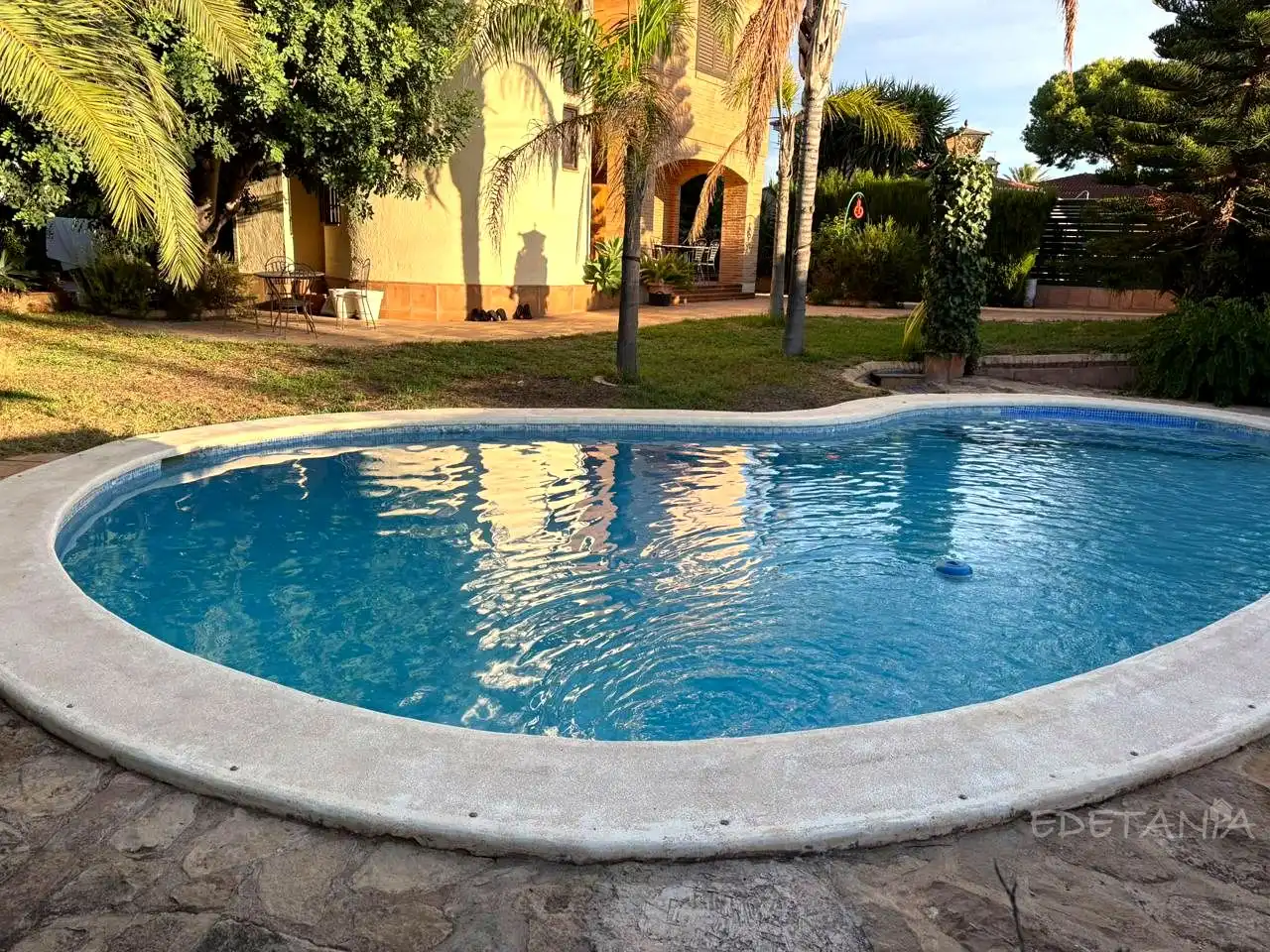 Piscina de Casa o xalet de lloguer en Náquera