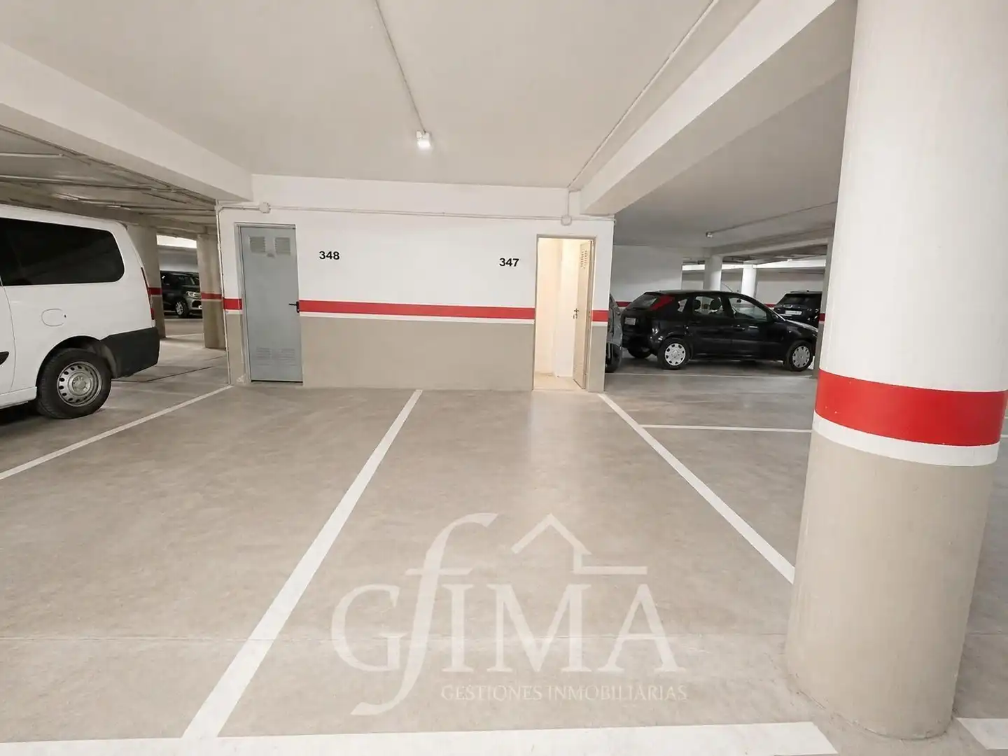 Parking of Flat for sale in Tomelloso  with Air Conditioner, Heating and Parquet flooring