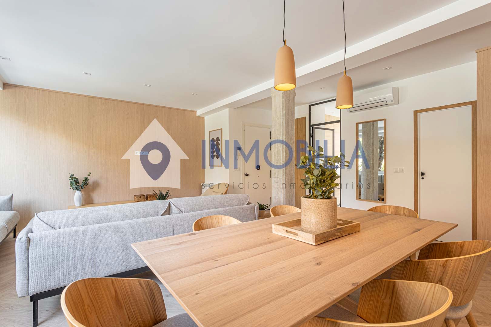 Living room of Flat for sale in  Madrid Capital  with Air Conditioner, Heating and Storage room