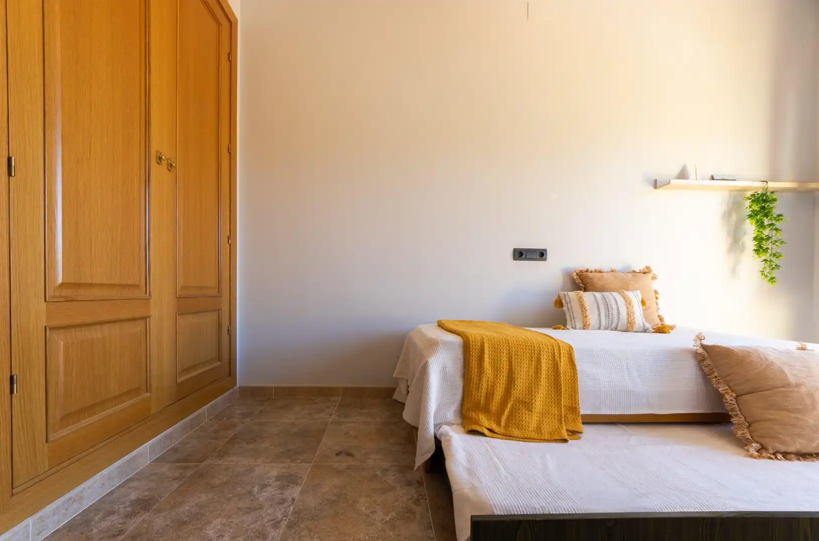 Dormitori de Casa o xalet en venda en Mont-roig del Camp amb Calefacció, Jardí privat i Terrassa