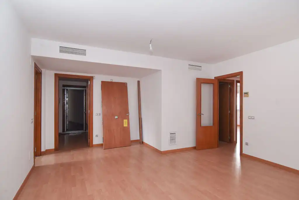 Appartement avec piscine à vendre à C/