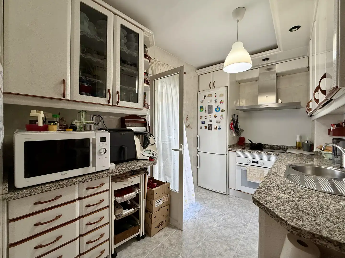 Kitchen of Flat for sale in El Torno   with Air Conditioner, Terrace and Balcony