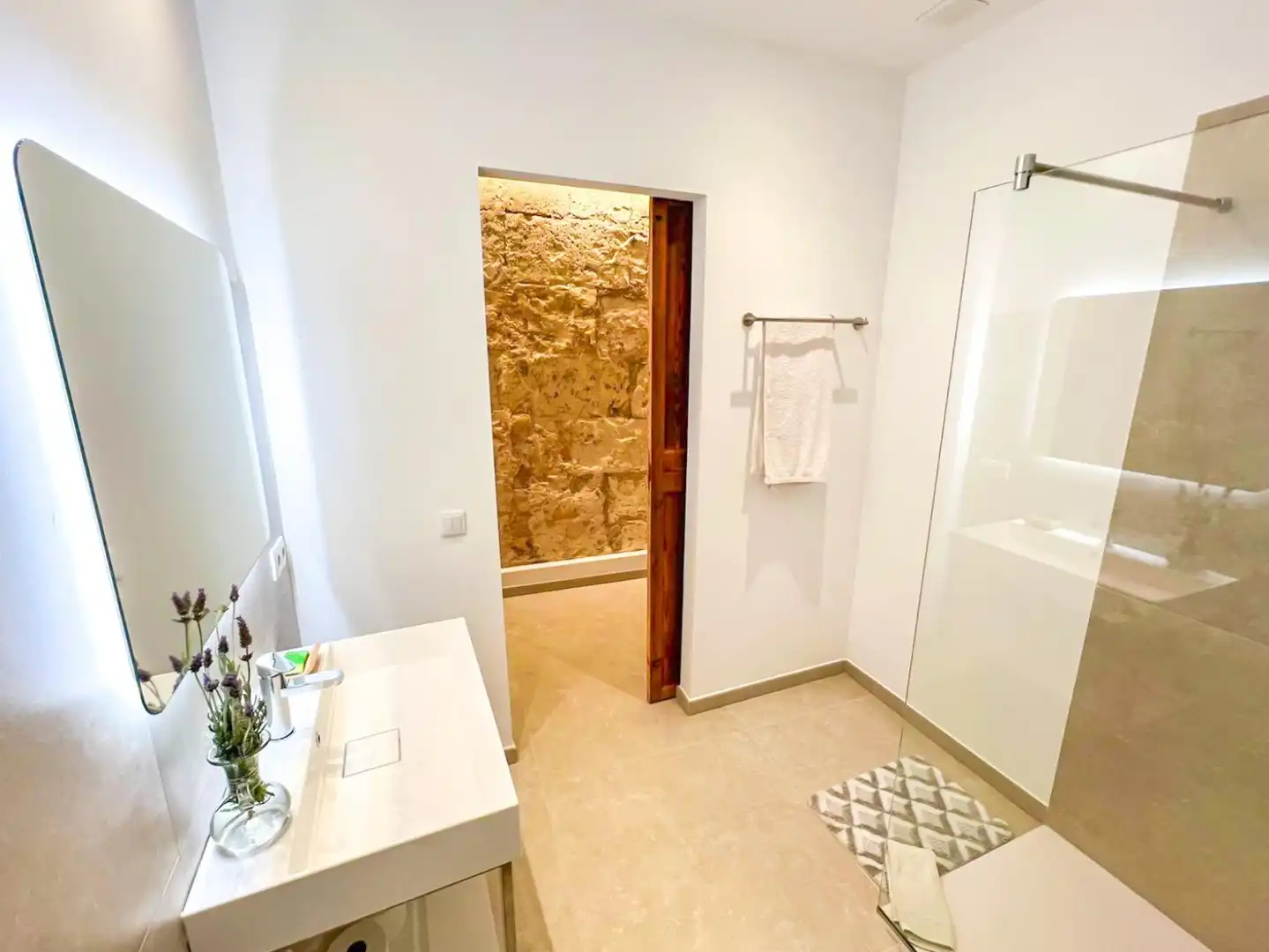 Baño de Piso de alquiler en Santa Margalida con Aire acondicionado, Calefacción y Trastero