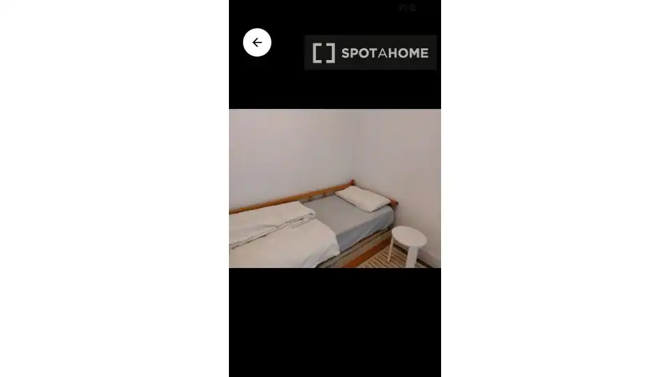 Dormitori de Apartament per a compartir en Santa Pola amb Aire condicionat, Terrassa i Moblat