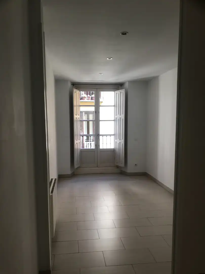 Habitación de Apartamento de alquiler en Madrid con Calefacción, Horno y Lavadora