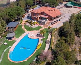 Piscina de Casa o xalet en venda en Navarcles amb Aire condicionat, Calefacció i Jardí privat