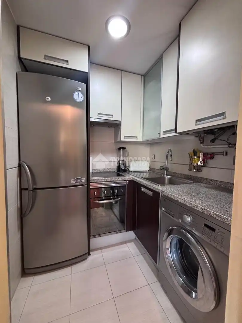 Kitchen of Flat for sale in Madrid  with Air Conditioner, Heating and Storage room