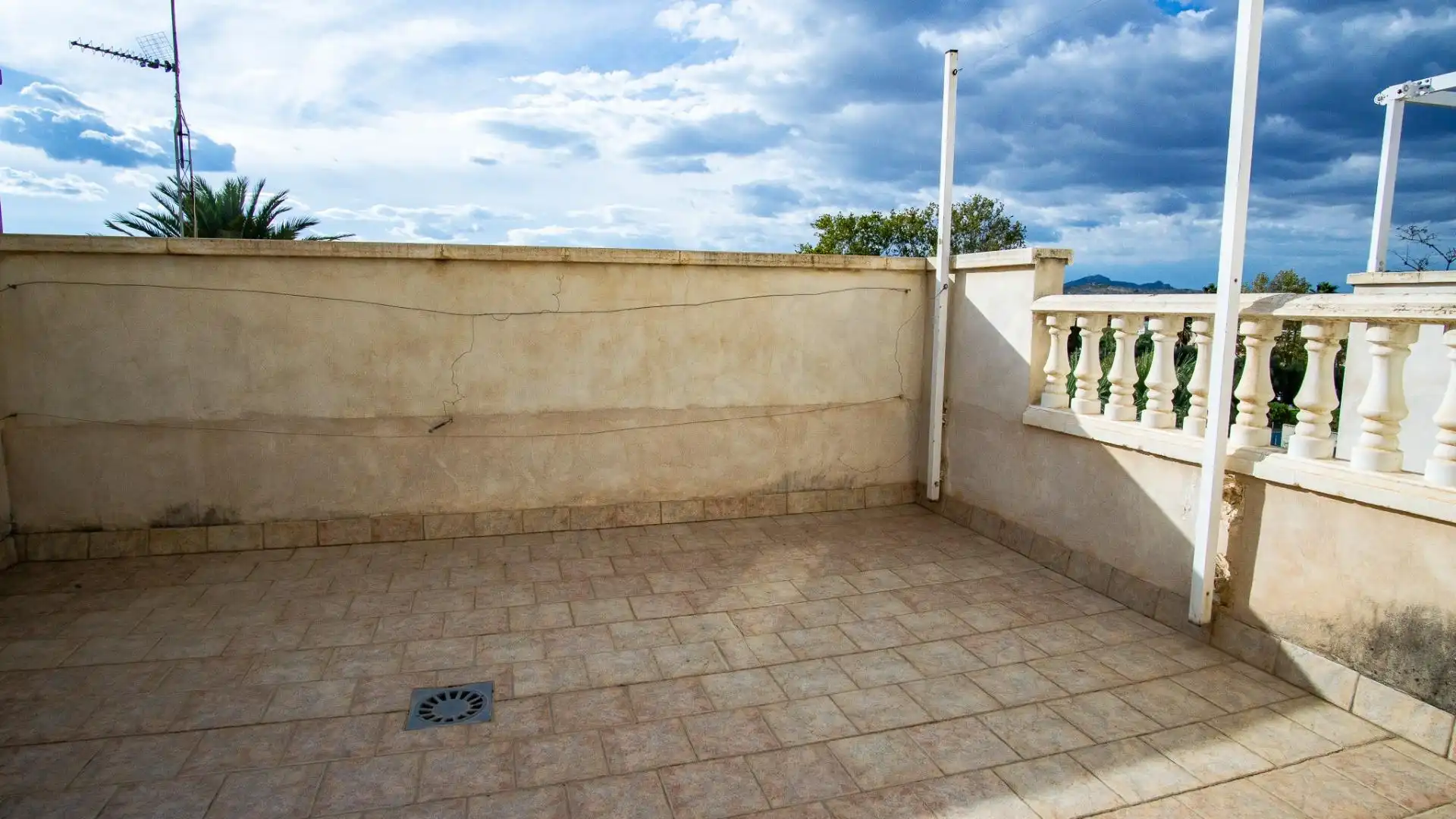 Terrassa de Casa adosada en venda en Petrer, Alicante