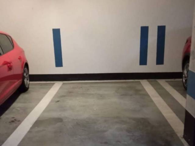 Garaje en Alquiler en Gernika Lorategia, 2 en Miribilla