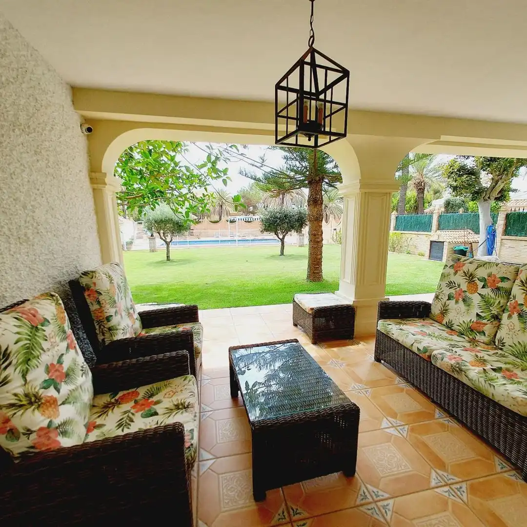 Terrassa de Casa o xalet en venda en Orihuela amb Terrassa, Traster i Piscina