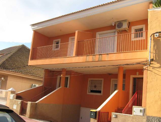 Casa adosada en Venta en VIRGEN DEL ROCIO en El Llano