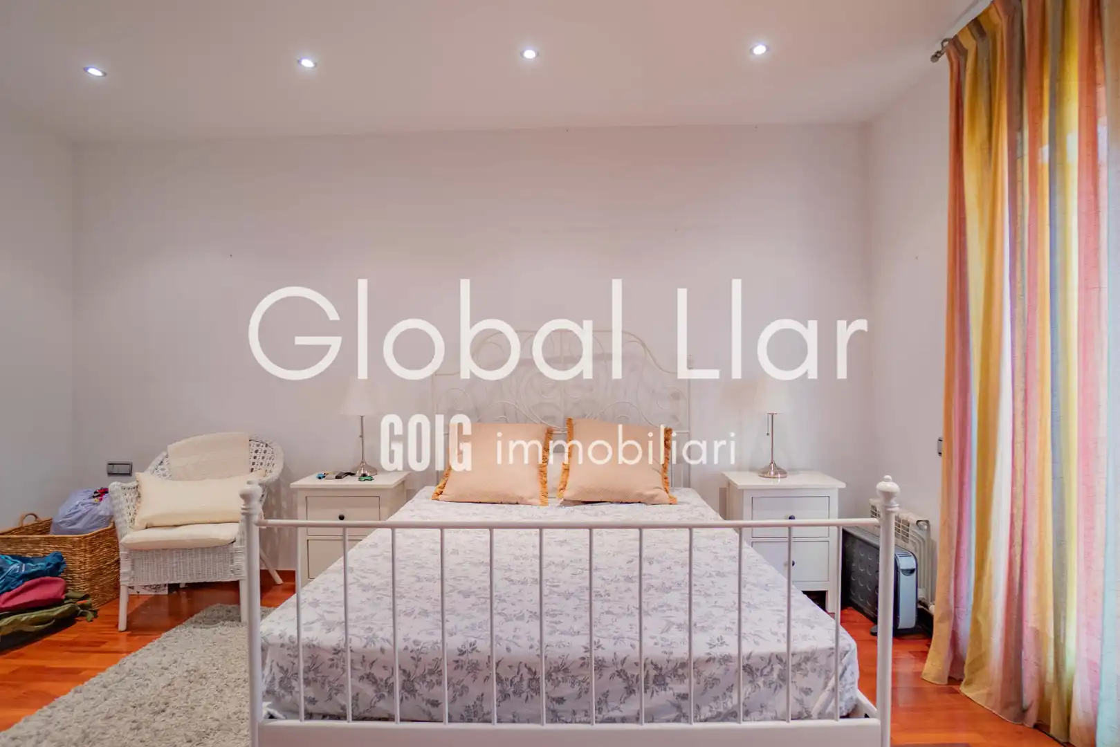 Detached homes for sale in Carrer de Joanot Martorell, Gràcia