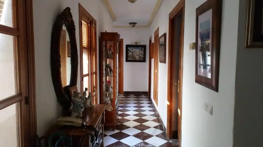 Houses for sale in Córdoba  with Air Conditioner, Heating and Storage room