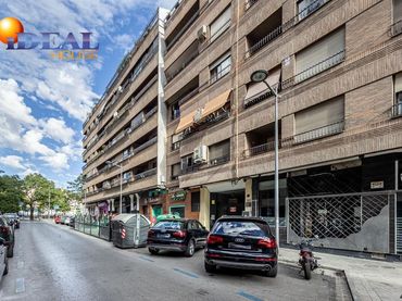 Piso con ascensor en venta en Calle OBISPO HURTADO