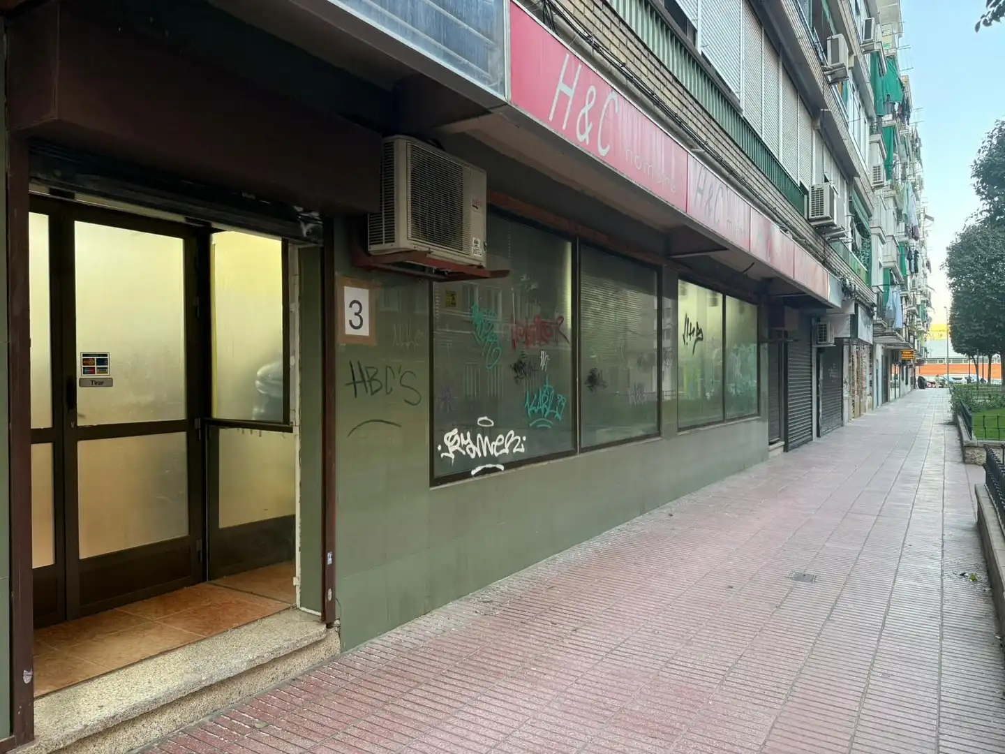 Exterior view of Commercial properties for sale in Getafe